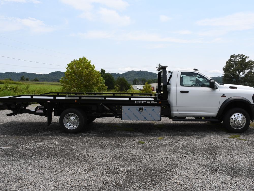 2026 Ram 5500 Tradesman · 10 Series Rollback — photo 5 of 10