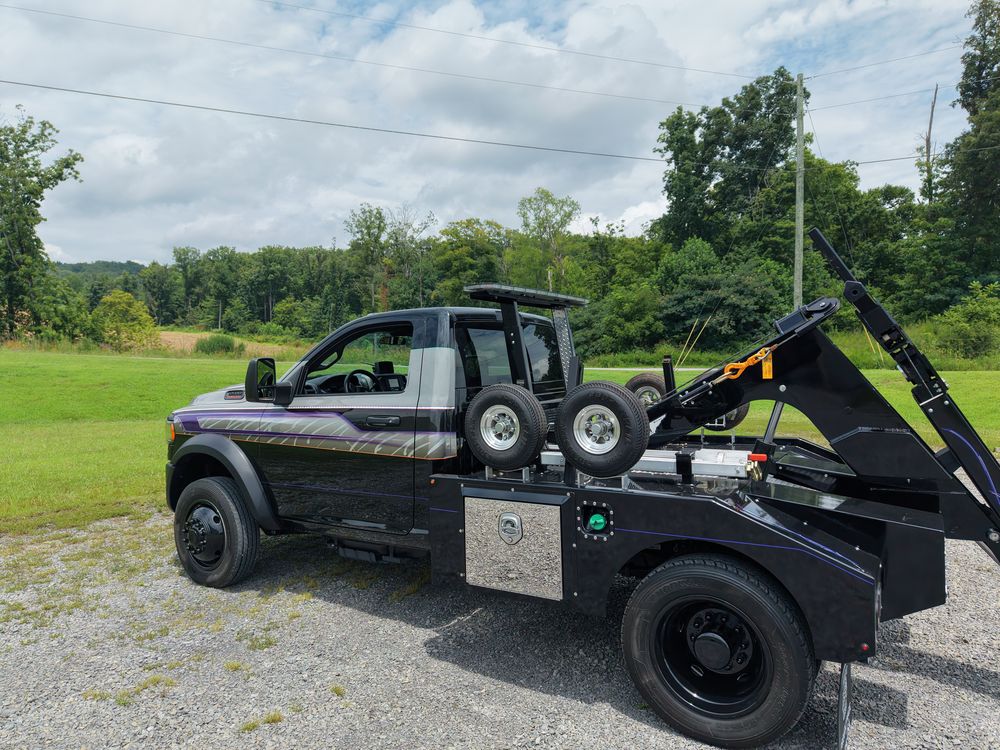2024 Ram 5500 SL-40 self-loader — photo 4 of 10