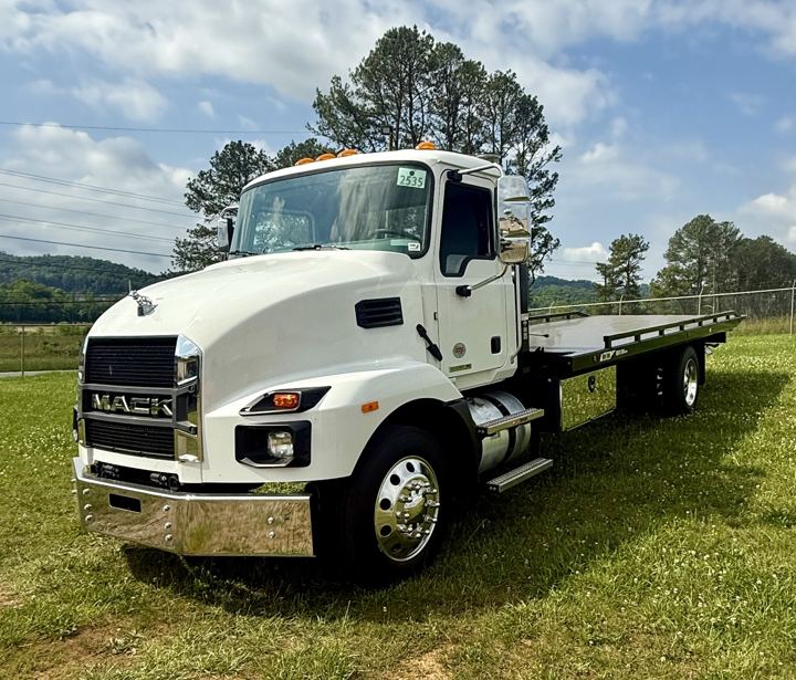 White Mack carrier